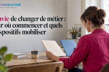 Un individu qui pèse le pour et le contre entre deux choix de reconversion
