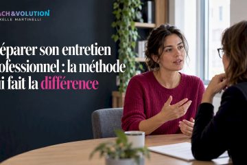 Employée en discussion avec un responsable RH